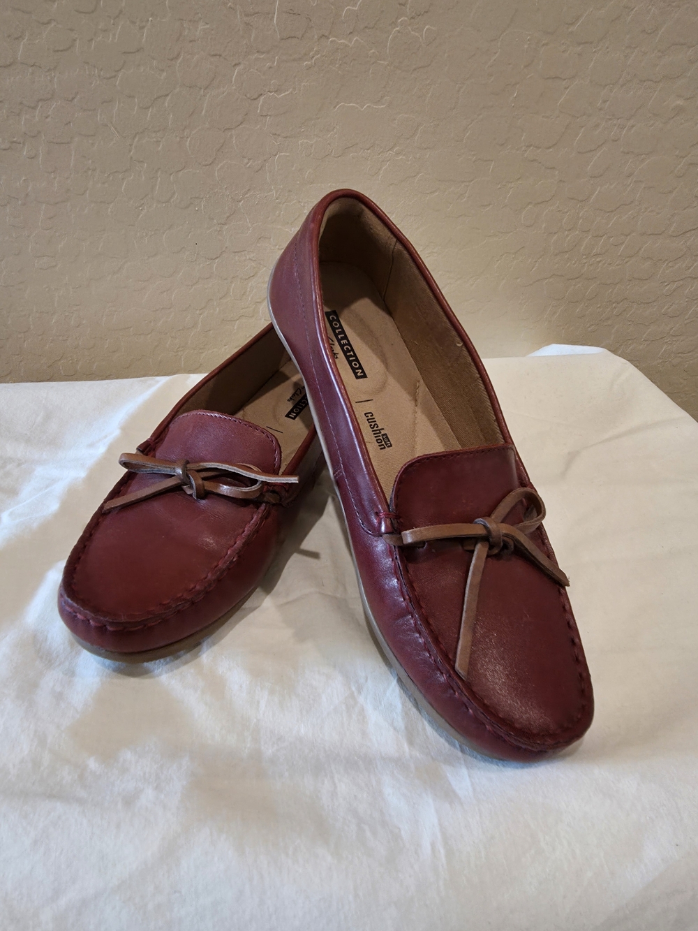 Clarks Women's Wine Leather Loafers with Tan Bow
